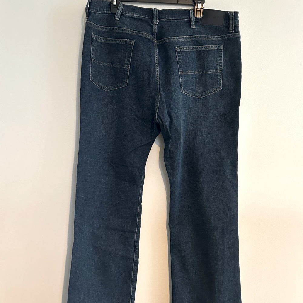 Lucky Brand Men’s Jeans - Picture 3 of 8